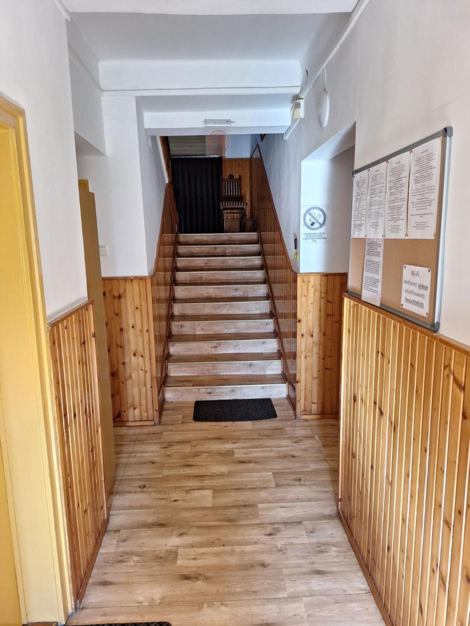 Fenyő Panzió Mezőkövesd Exterior foto